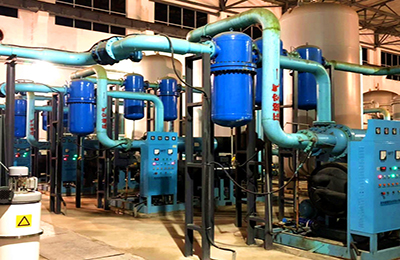 福建压缩空气汽水分离器器安装现场